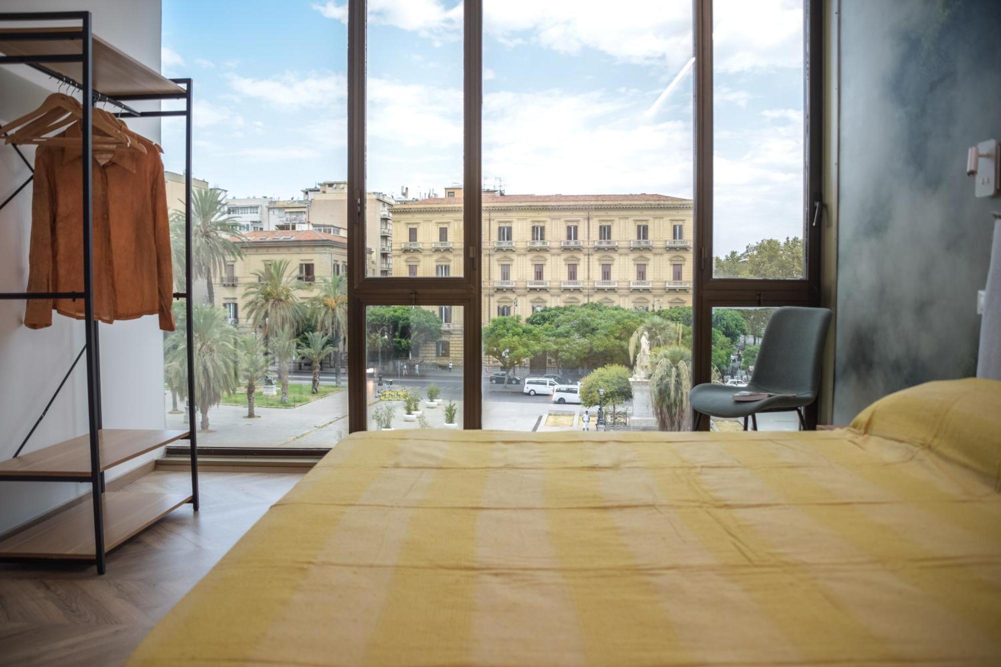 Politeama Crystal Rooms Palermo Exterior foto