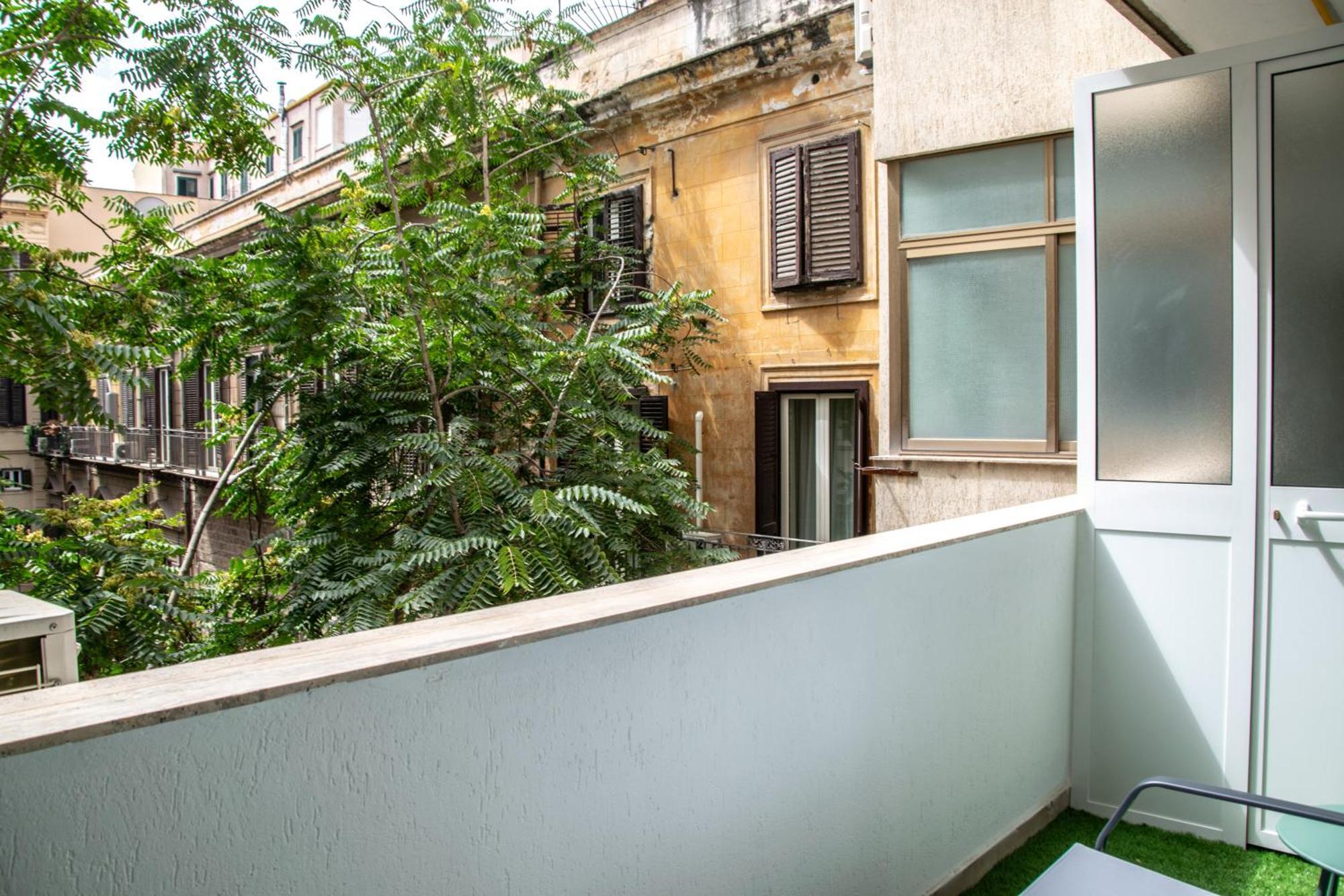 Politeama Crystal Rooms Palermo Exterior foto